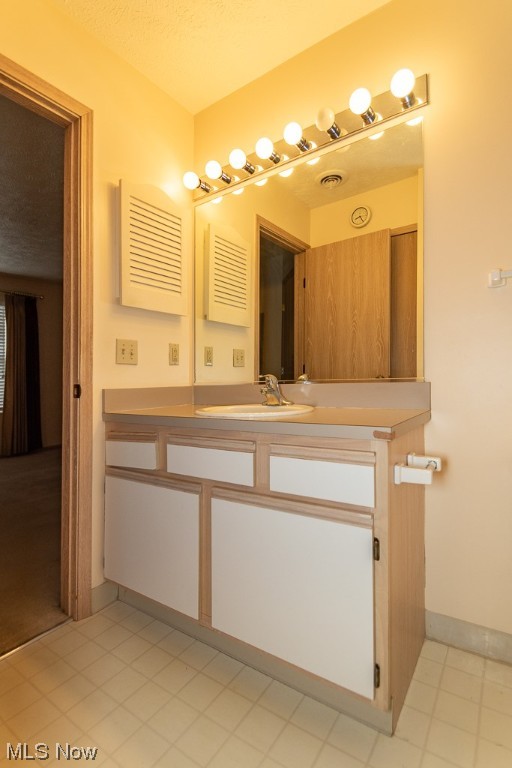 Villas At Mentor On The Lake Condo - Residential