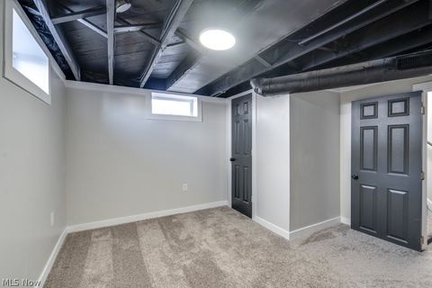 Tiny photo for 2808 Kirby Avenue NE, Canton, OH 44705 (MLS # 5189559)