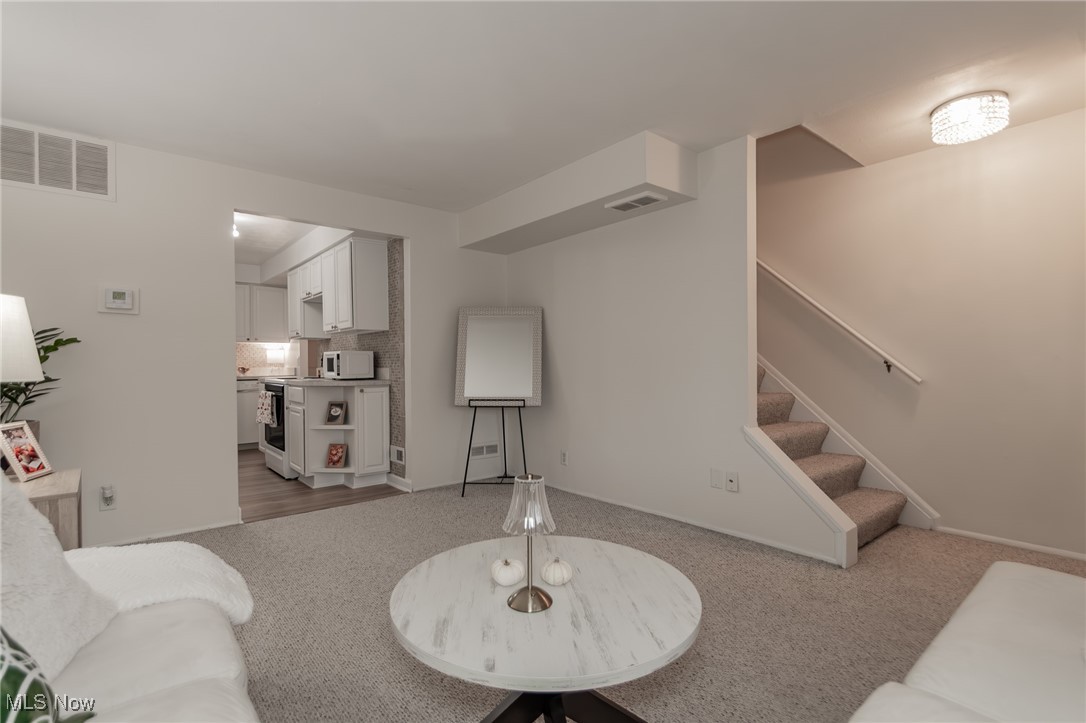 Arlington Arms - Residential