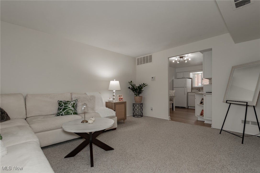 Arlington Arms - Residential