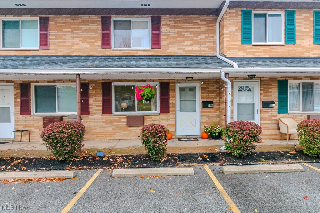 Arlington Arms - Residential