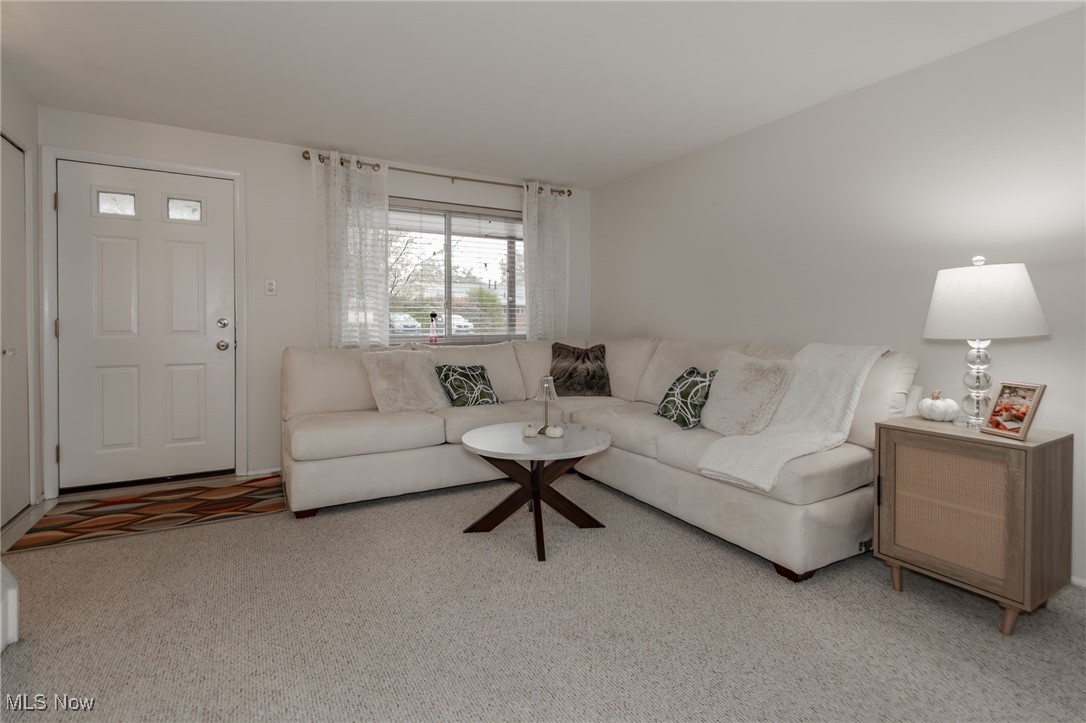 Arlington Arms - Residential