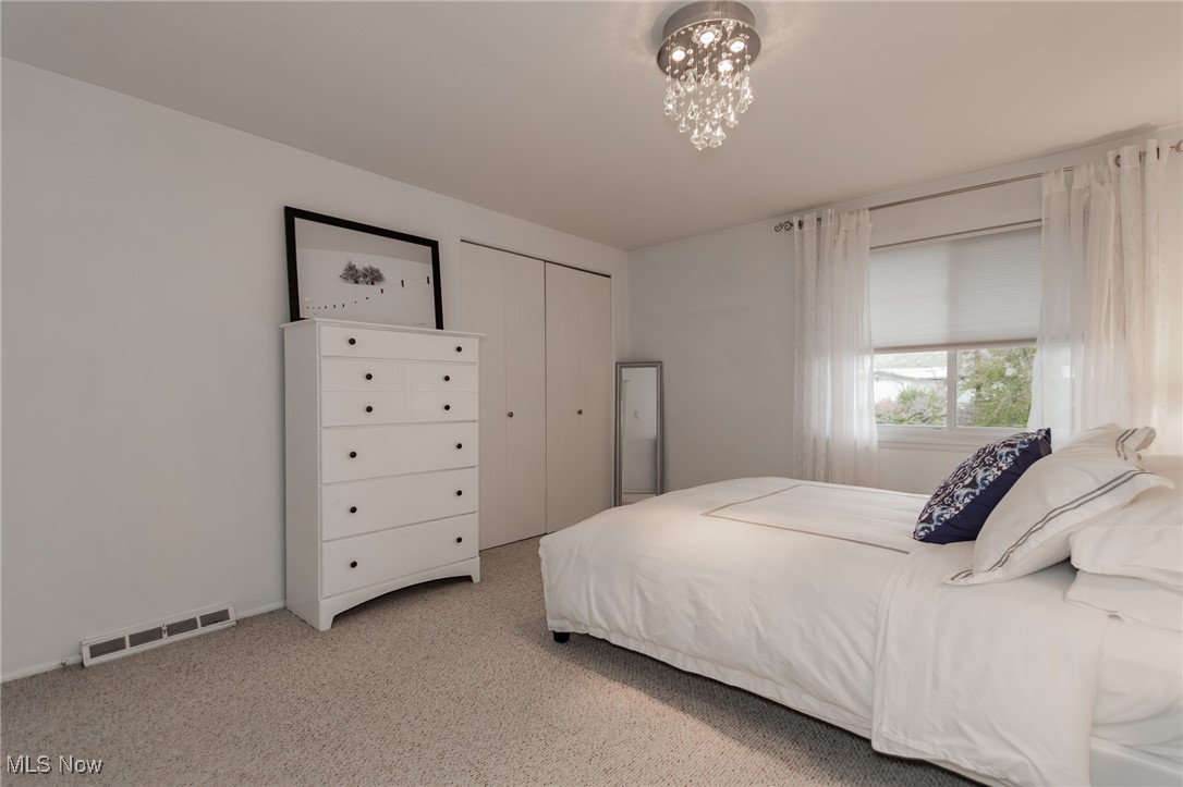 Arlington Arms - Residential