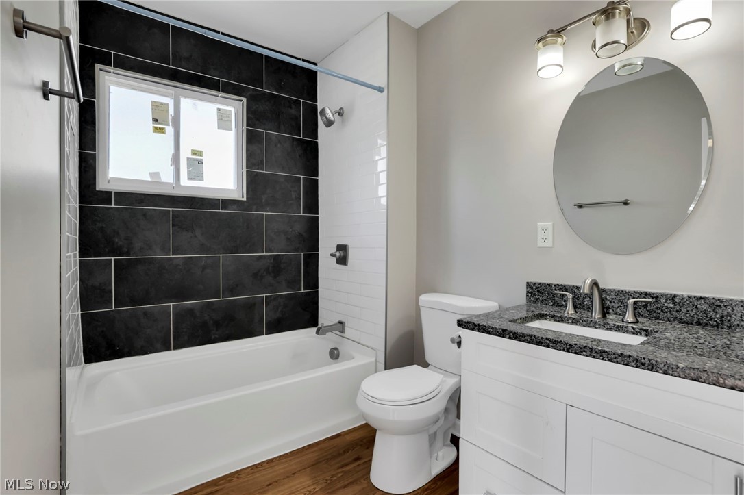 1140 Forest Condo - Residential