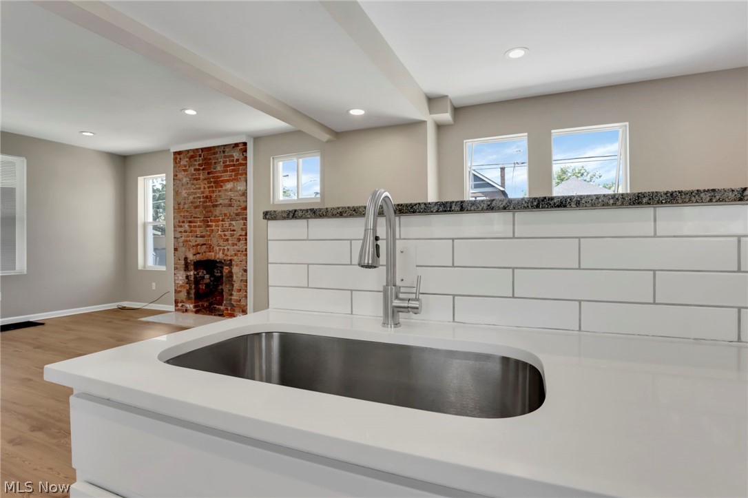 1140 Forest Condo - Residential