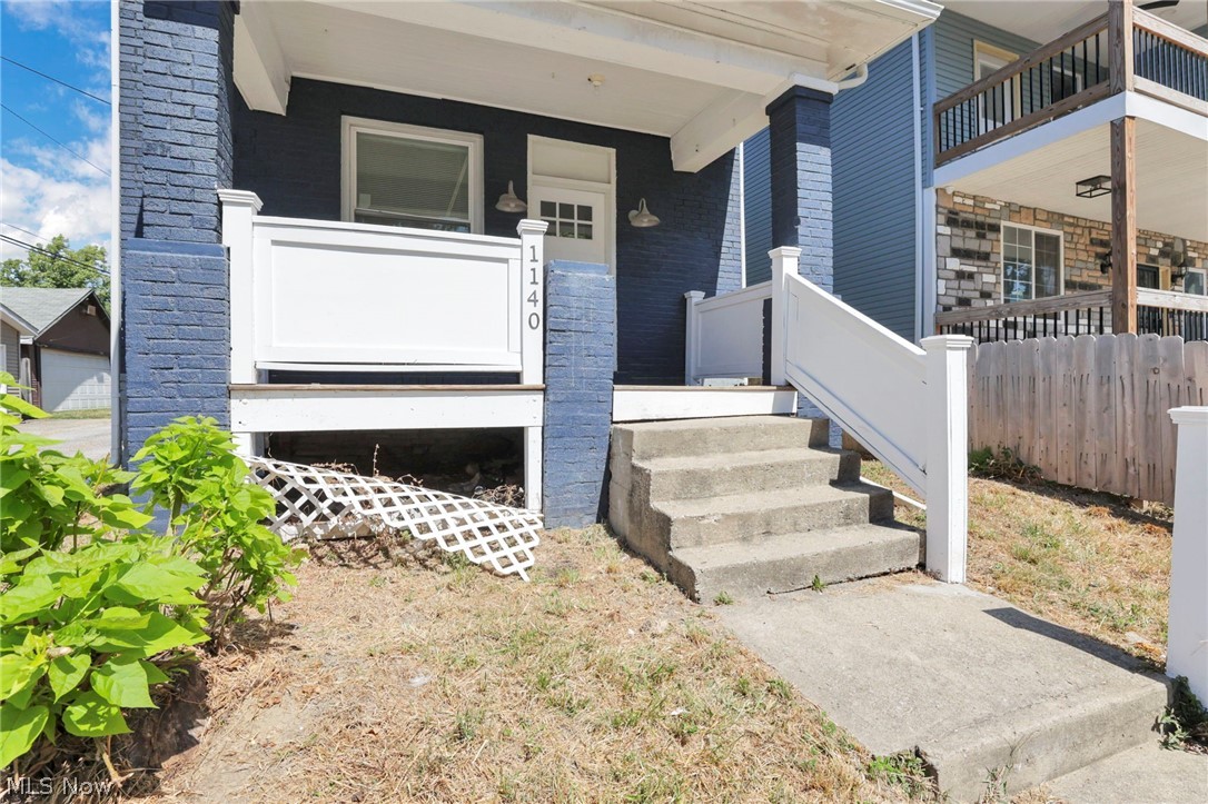 1140 Forest Condo - Residential