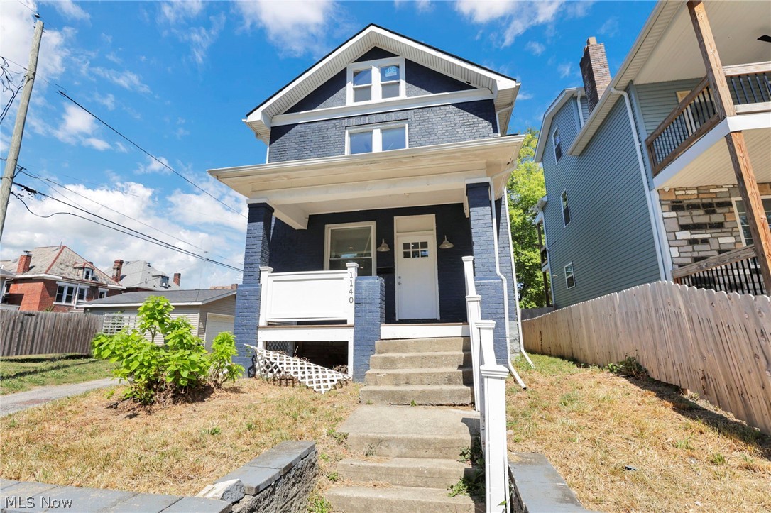 1140 Forest Condo - Residential