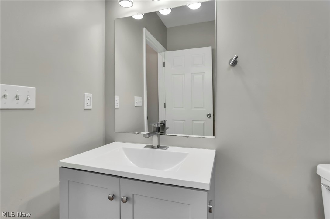 1140 Forest Condo - Residential