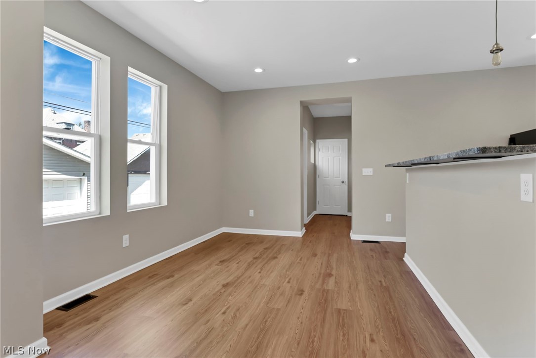 1140 Forest Condo - Residential