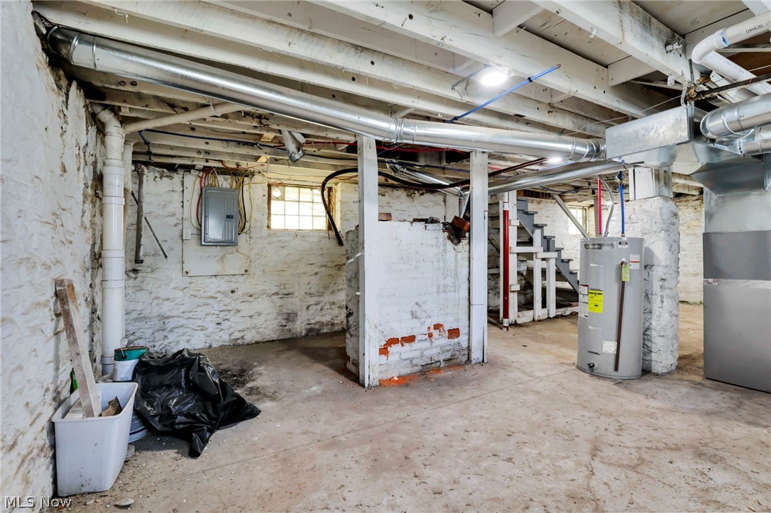 1140 Forest Condo - Residential