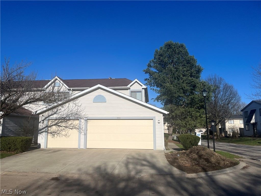 Photo of 5553 Windrush Court, Parma, OH 44134 (MLS # 5197697)