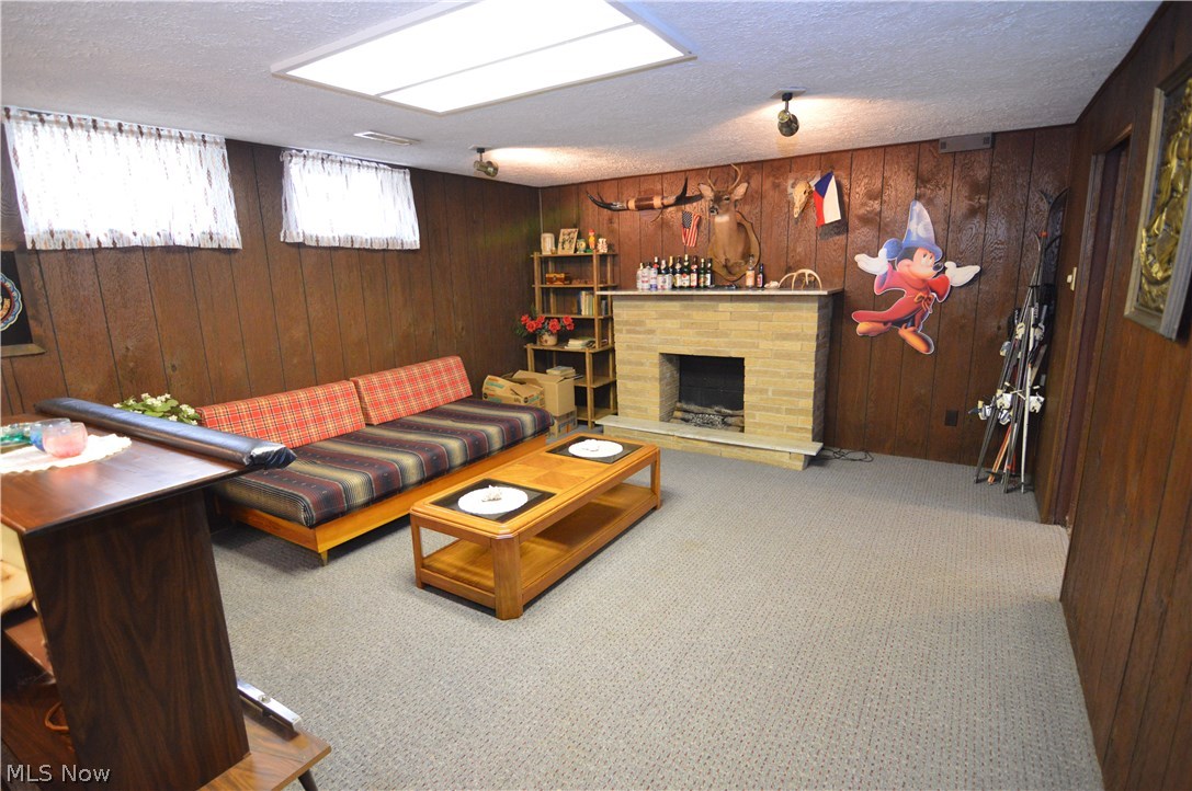 Puritas West 143rd Sub/J E Bac - Residential