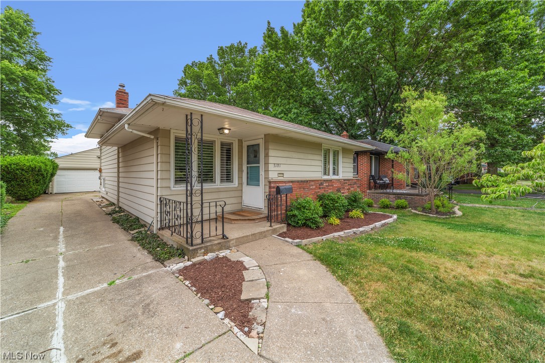 Hostetter-Pearse Realty Cos A - Residential