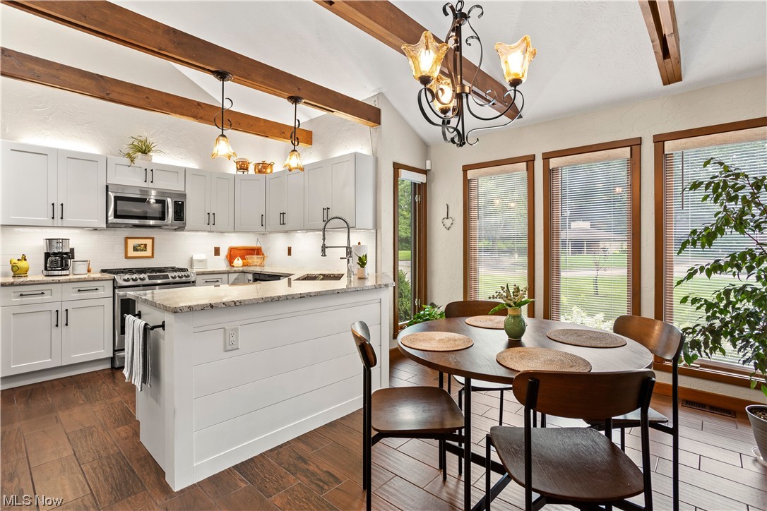 Glen Oaks Association - Residential