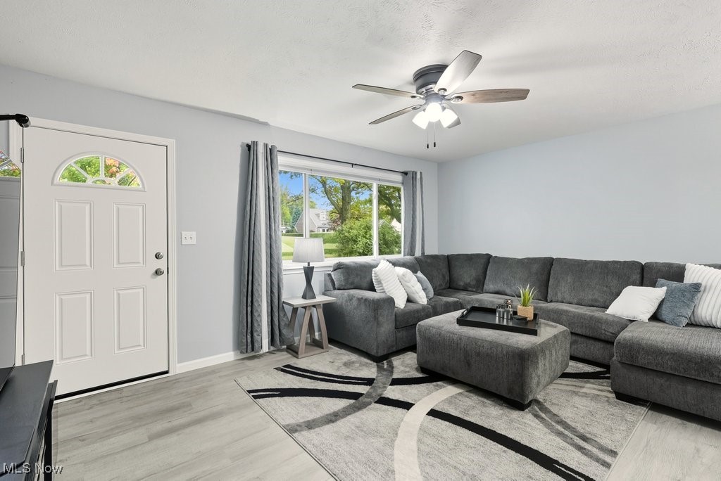 Mentor, Ohio 44060, United States, 3 Bedrooms Bedrooms, ,2 BathroomsBathrooms,Residential,Active,216548