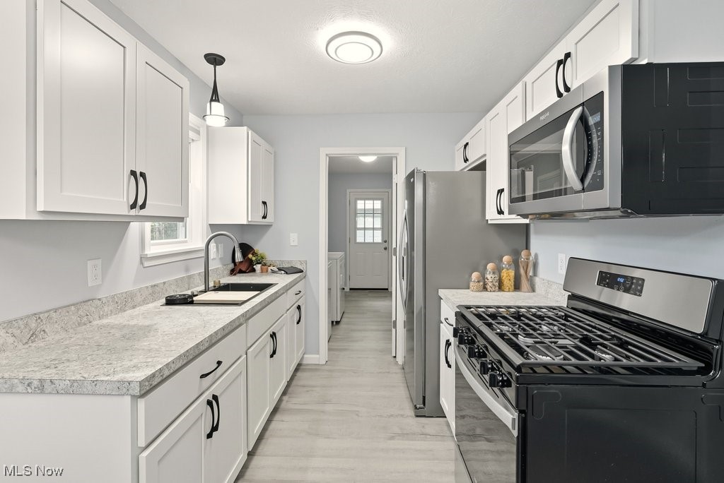 Mentor, Ohio 44060, United States, 3 Bedrooms Bedrooms, ,2 BathroomsBathrooms,Residential,Active,216548