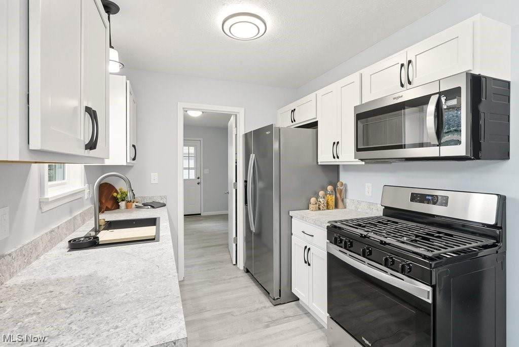 Mentor, Ohio 44060, United States, 3 Bedrooms Bedrooms, ,2 BathroomsBathrooms,Residential,Active,216548