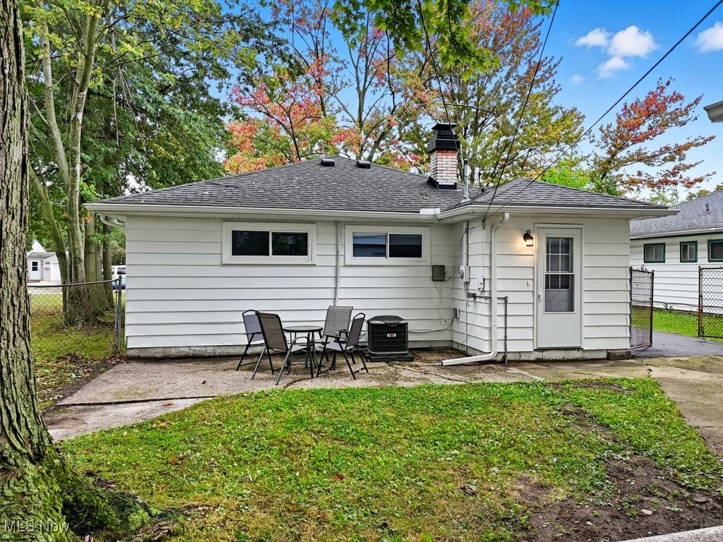 Mentor, Ohio 44060, United States, 3 Bedrooms Bedrooms, ,2 BathroomsBathrooms,Residential,Active,216548