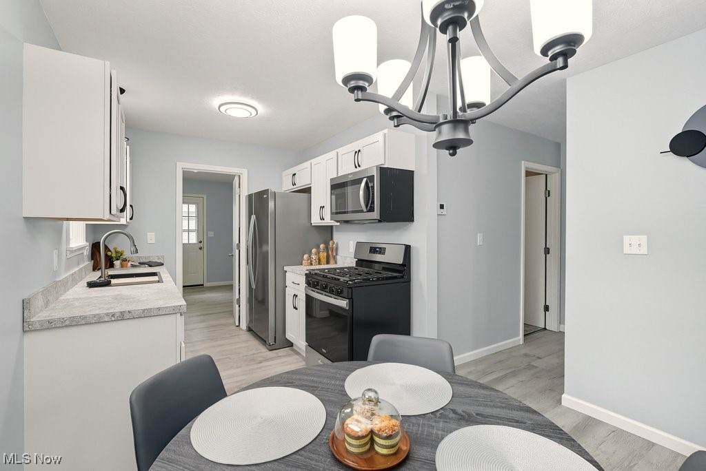 Mentor, Ohio 44060, United States, 3 Bedrooms Bedrooms, ,2 BathroomsBathrooms,Residential,Active,216548