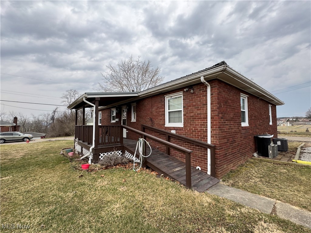 241 Summit Avenue, Mingo Junction, Ohio image 2