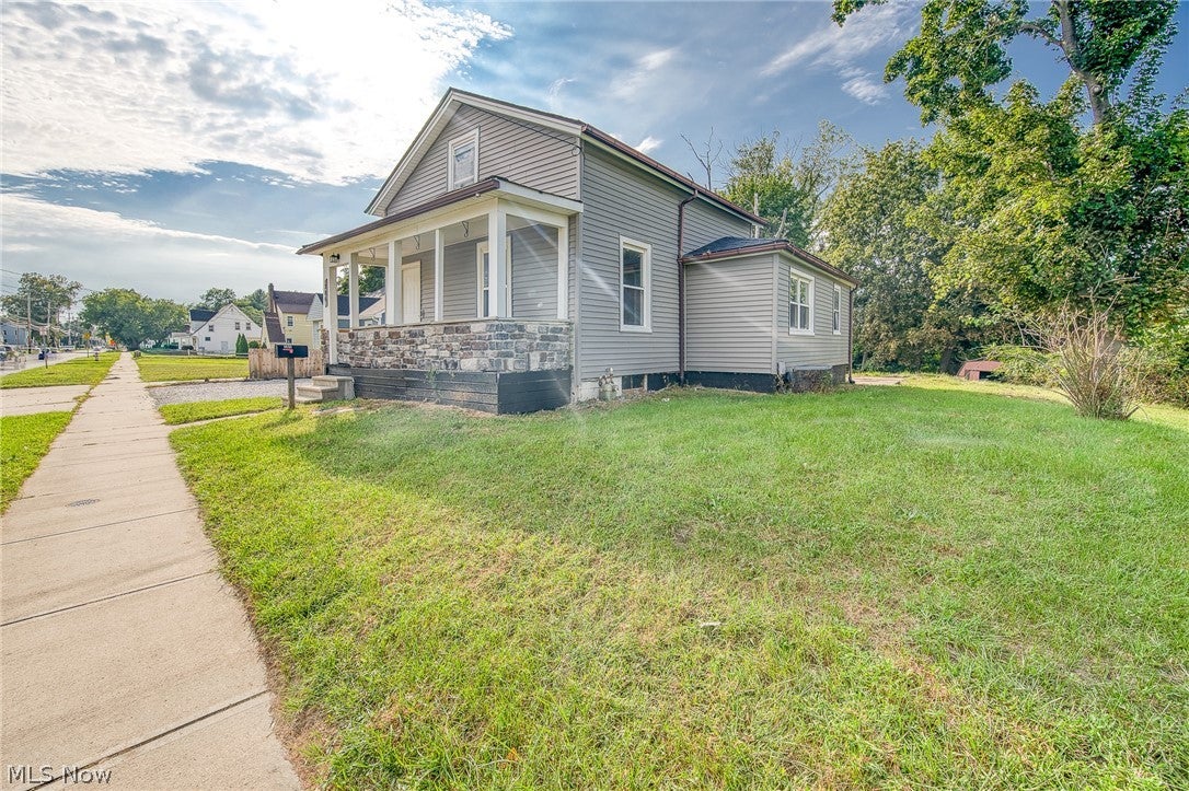 386 W Jackson Street
