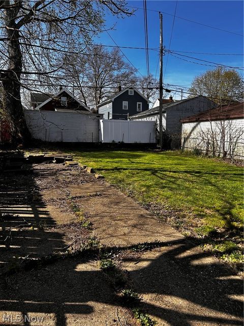 Tiny photo for 8910 Jeffries Avenue, Cleveland, OH 44105 (MLS # 5187591)