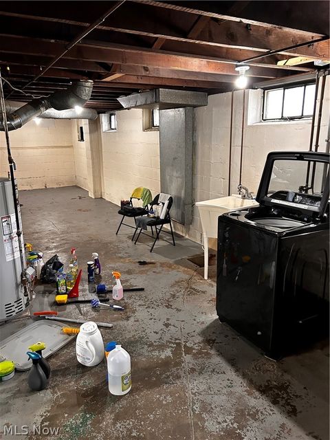 Tiny photo for 8910 Jeffries Avenue, Cleveland, OH 44105 (MLS # 5187591)