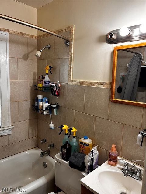 Tiny photo for 8910 Jeffries Avenue, Cleveland, OH 44105 (MLS # 5187591)