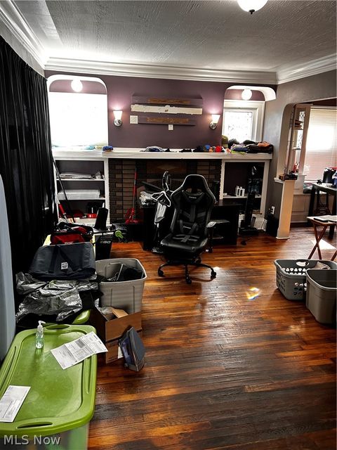 Tiny photo for 8910 Jeffries Avenue, Cleveland, OH 44105 (MLS # 5187591)