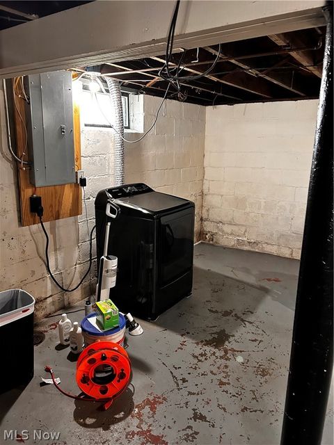 Tiny photo for 8910 Jeffries Avenue, Cleveland, OH 44105 (MLS # 5187591)