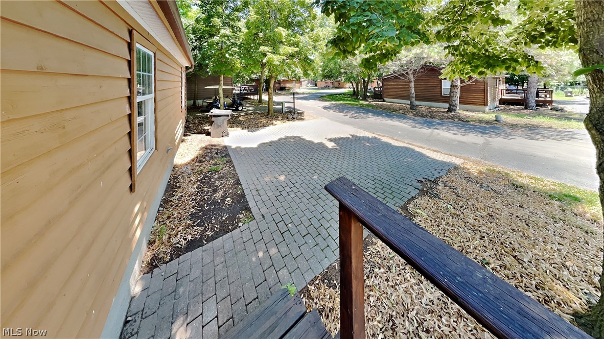 Island Club Sub - Residential