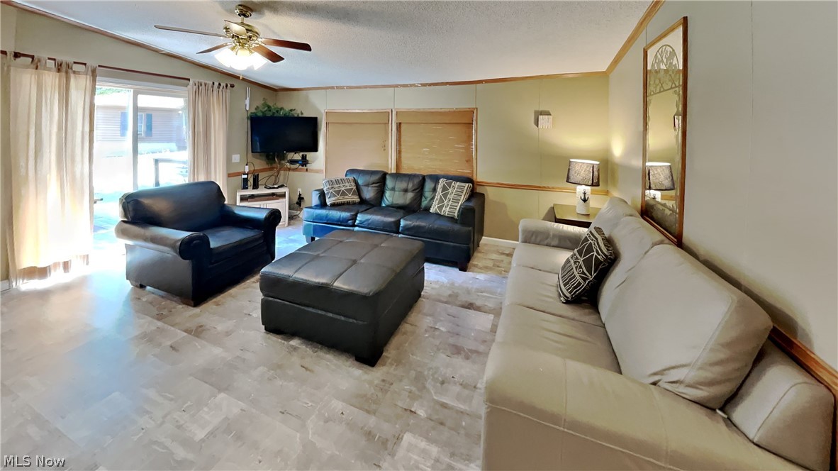 Island Club Sub - Residential