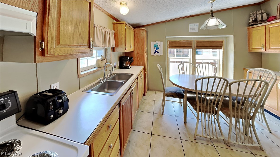 Island Club Sub - Residential