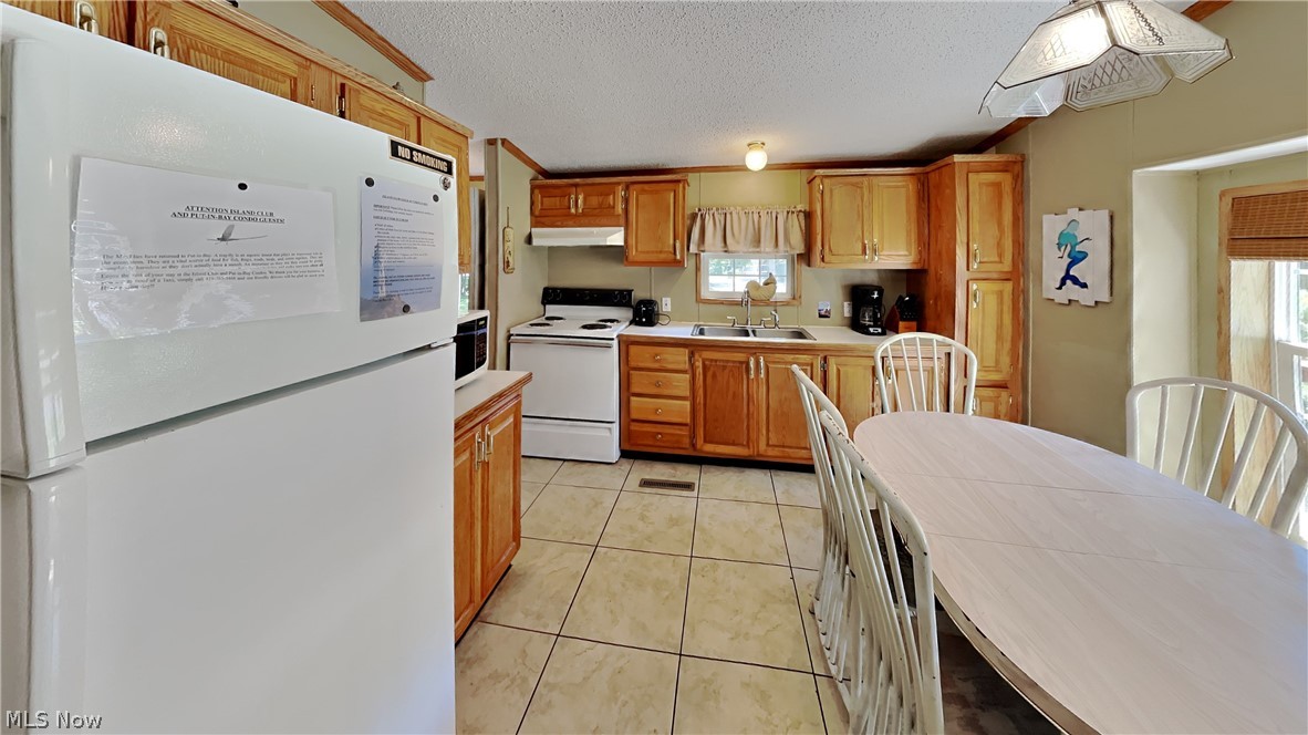 Island Club Sub - Residential