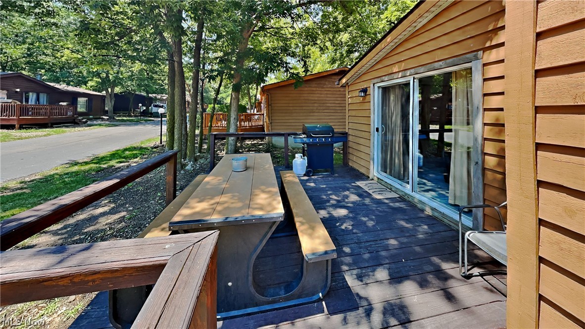 Island Club Sub - Residential