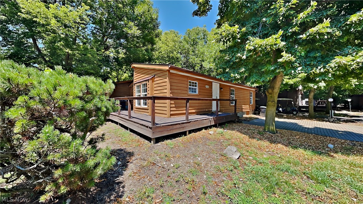 Island Club Sub - Residential