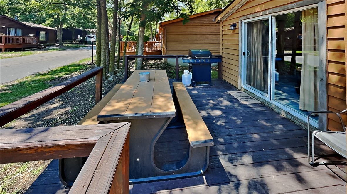 Island Club Sub - Residential