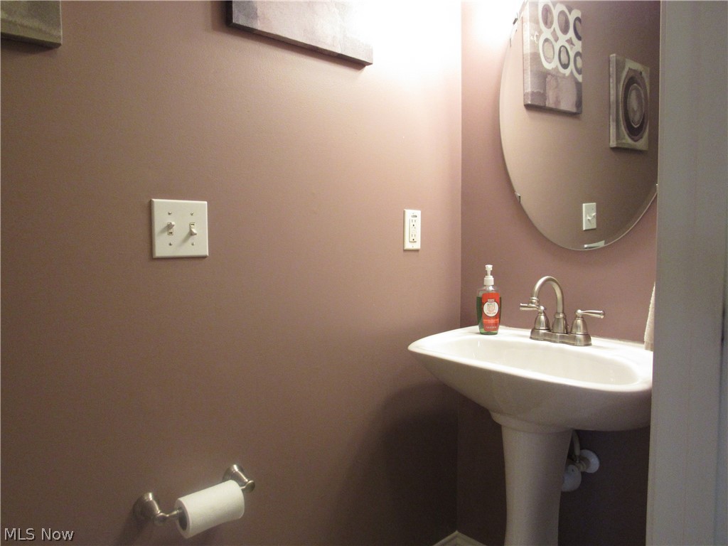 Meadow Lakes - Residential