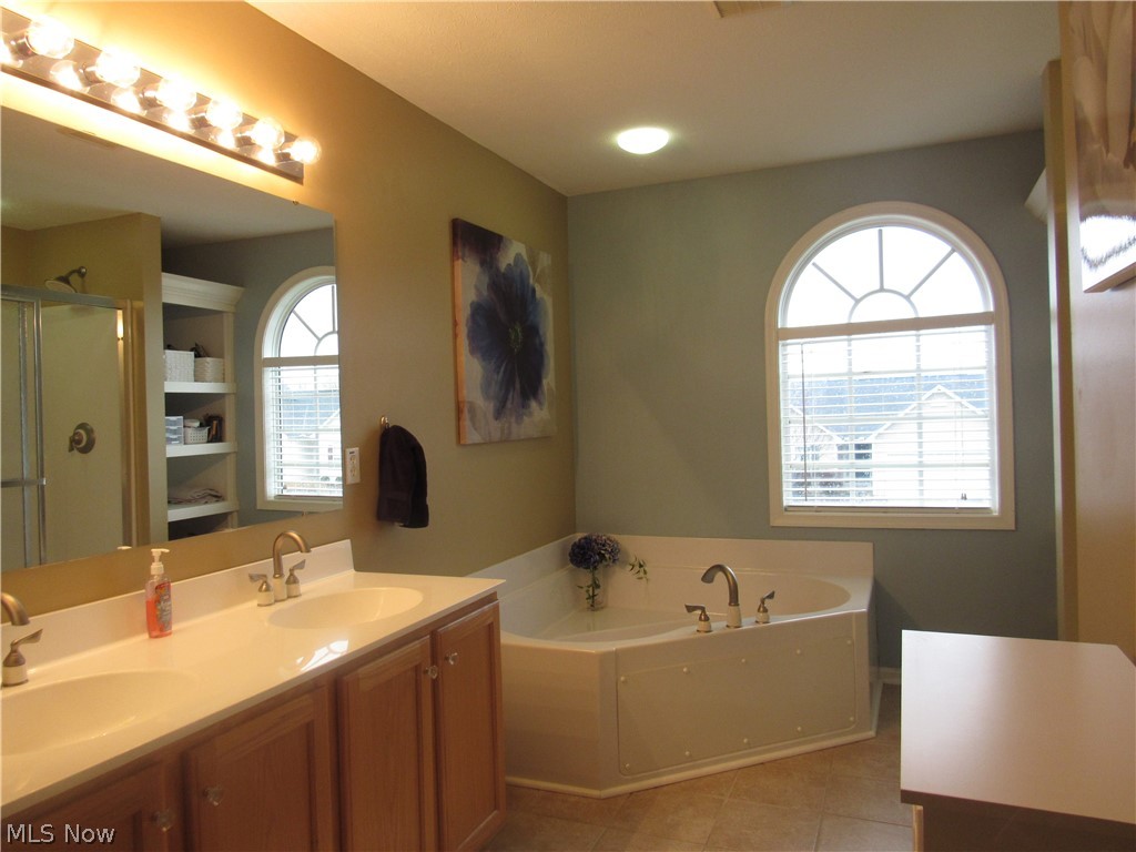 Meadow Lakes - Residential