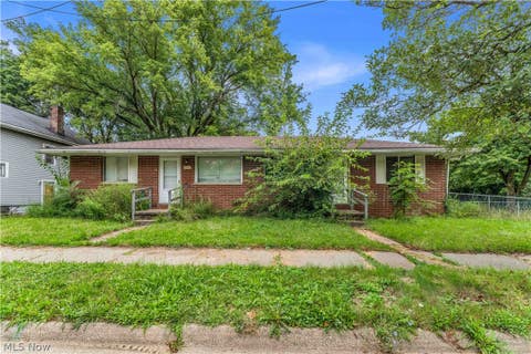 Multifamily For Rent - 1143 Santee Avenue #2/1143<br/> Akron, OH 44306
