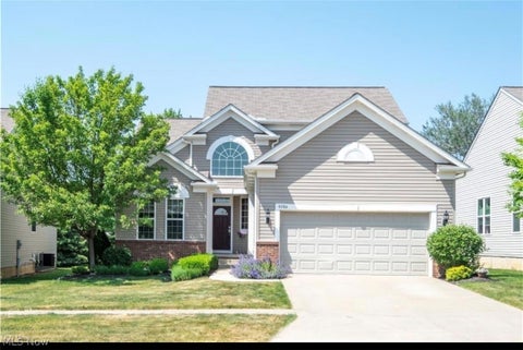 Homes For Sale - 9286 Rainier Court<br/> Cuyahoga County, Strongsville, OH 44136
