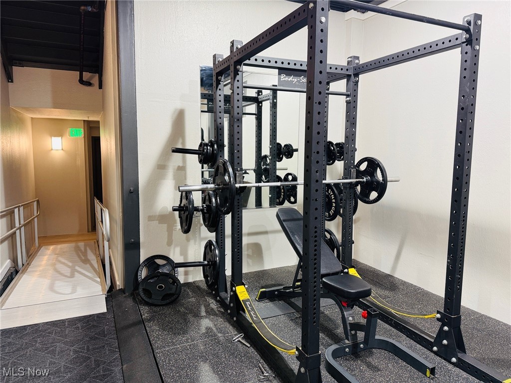 Stonebridge Plaza Condo - Residential