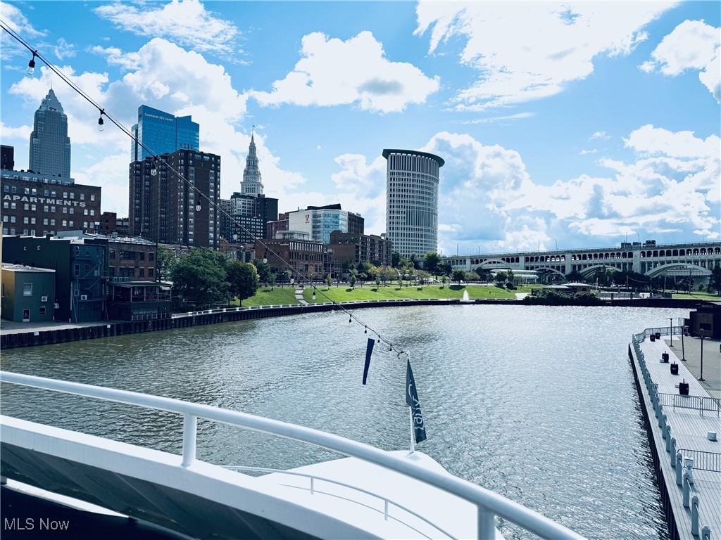 Stonebridge Plaza Condo - Residential