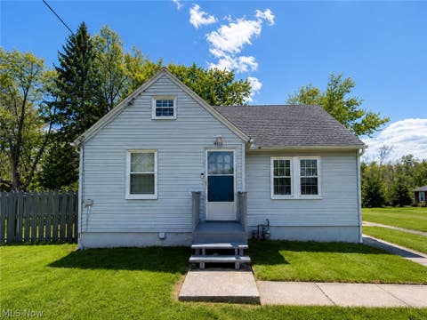 Homes For Sale - 9614 Ravenna Road<br/> Summit County, Twinsburg, OH 44087