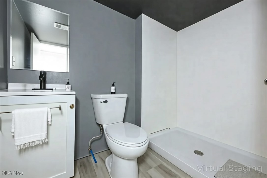 Samuel J Steiners Falls Ave - Residential