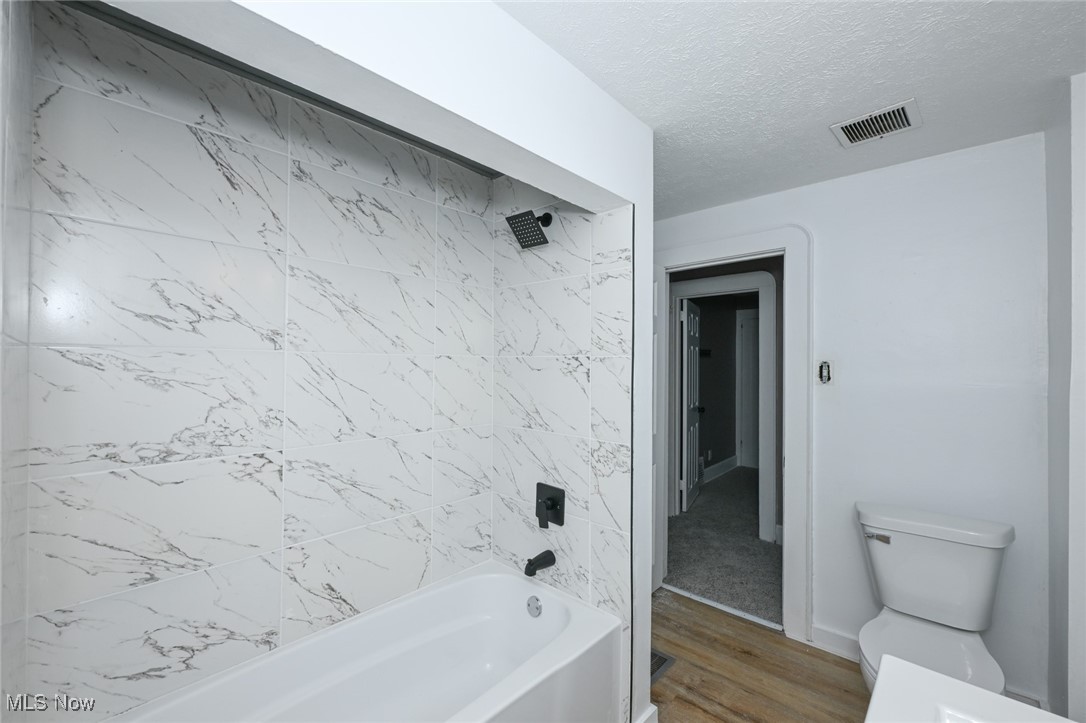 Samuel J Steiners Falls Ave - Residential