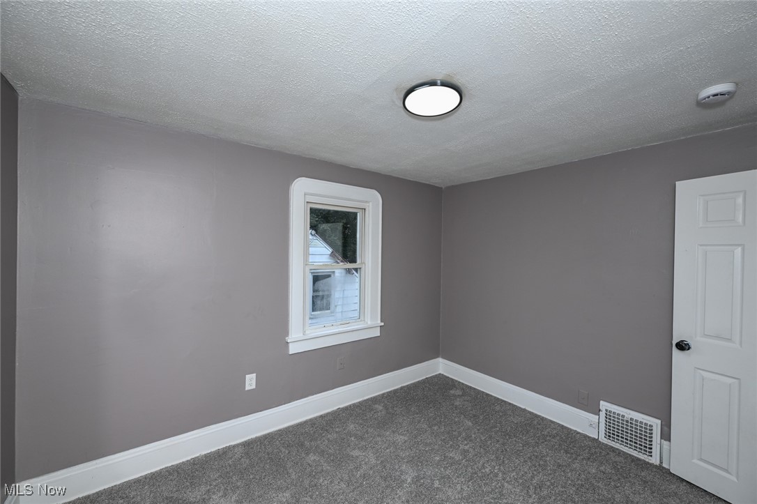 Samuel J Steiners Falls Ave - Residential