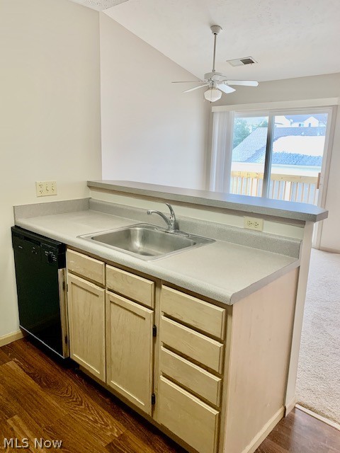 Brookledge Commons Condos - Residential Lease