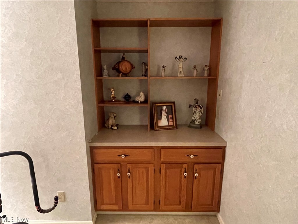 Forest Huntington Woods Condo - Residential