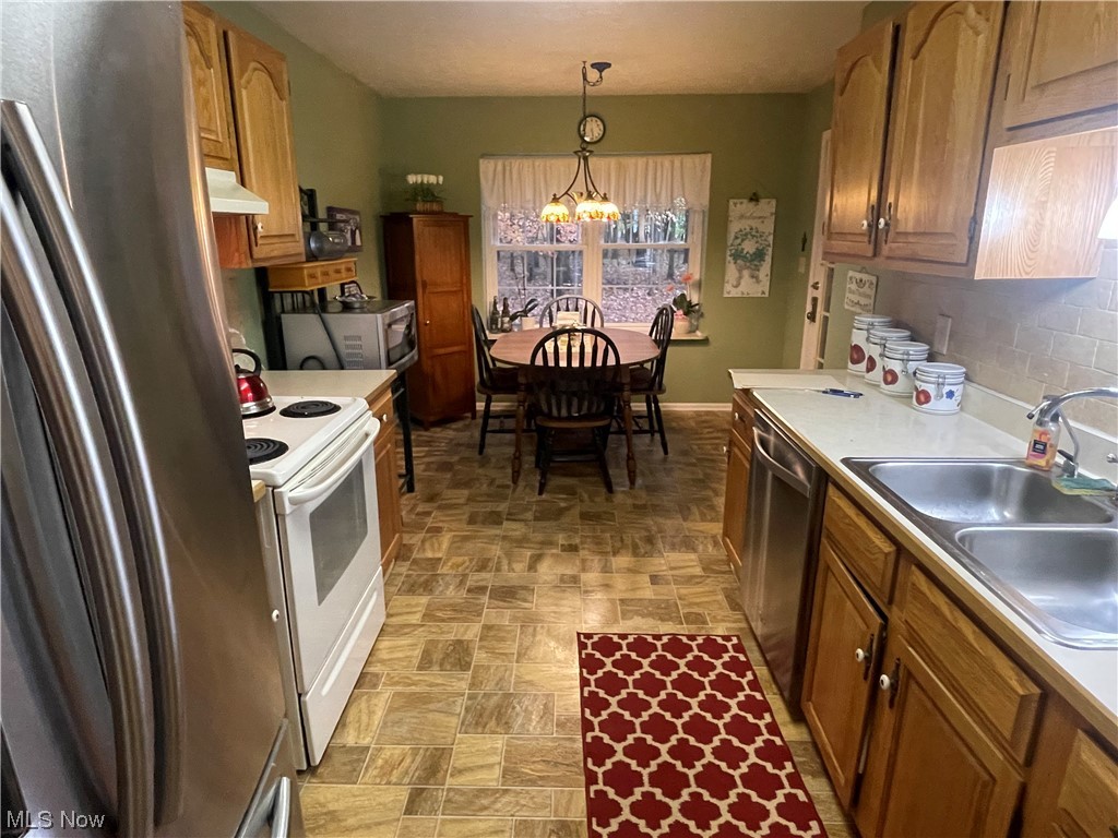 Forest Huntington Woods Condo - Residential